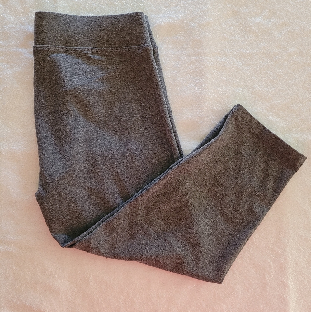 NEW Crop Leggings!